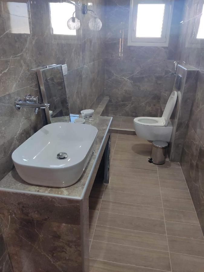 Geka'S Apartment Skala Rachoni  المظهر الخارجي الصورة