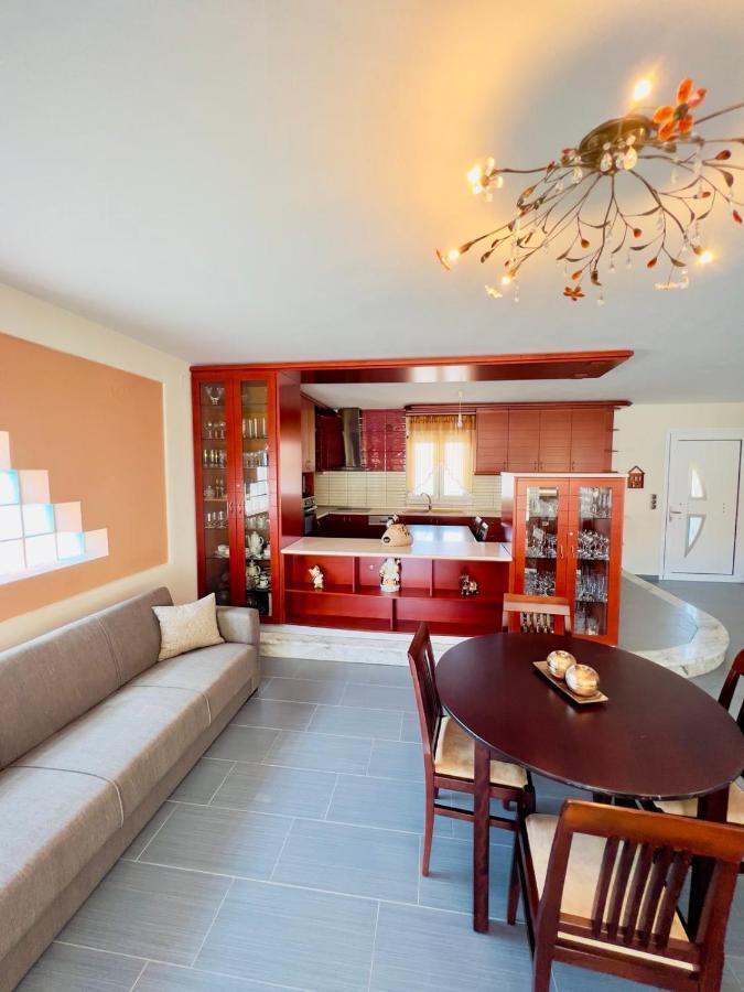 Geka'S Apartment Skala Rachoni  المظهر الخارجي الصورة