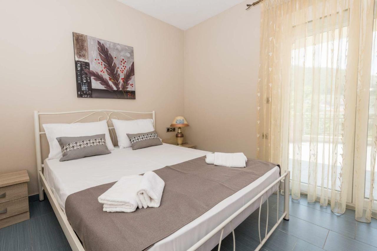 Geka'S Apartment Skala Rachoni  المظهر الخارجي الصورة