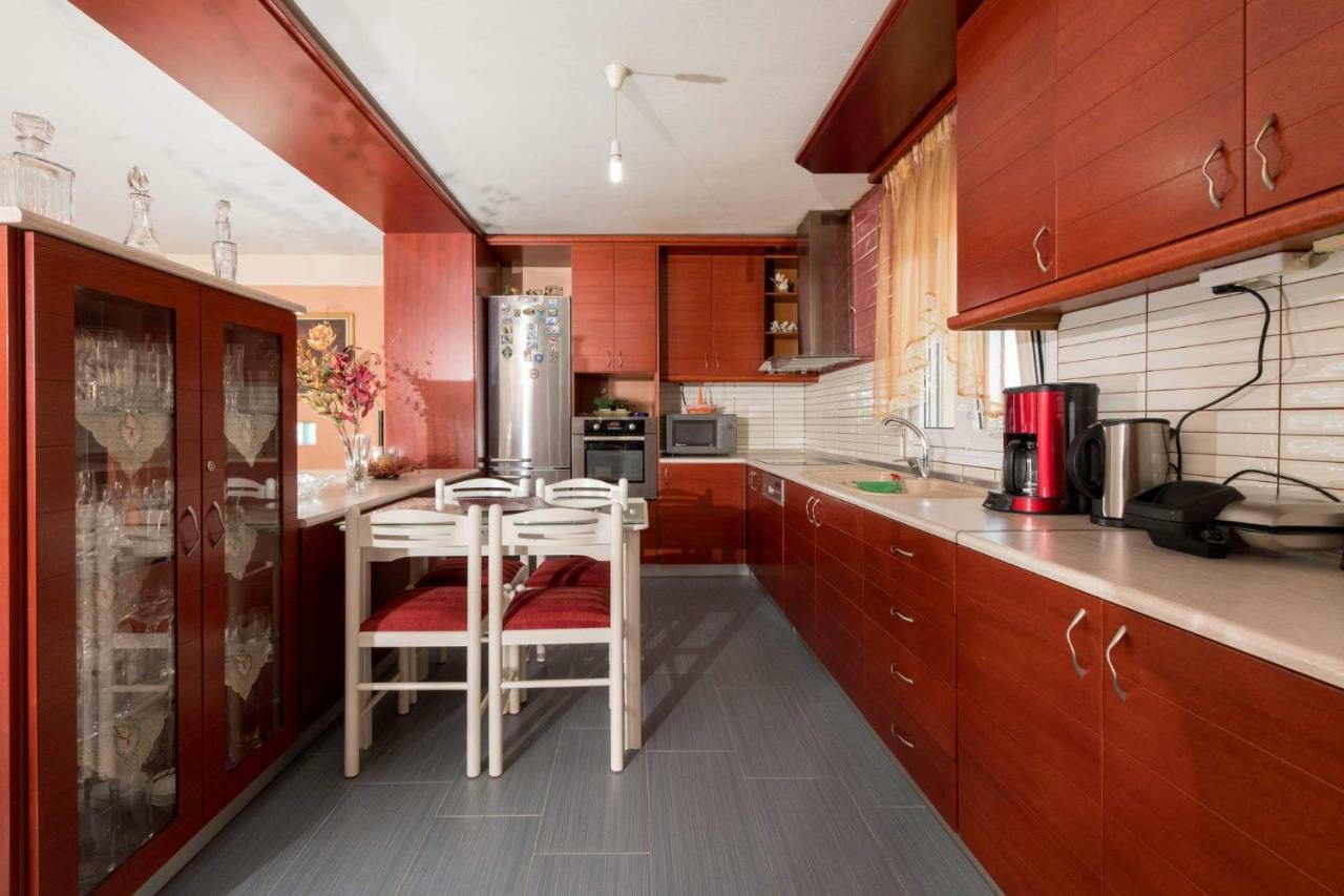 Geka'S Apartment Skala Rachoni  المظهر الخارجي الصورة